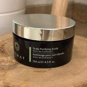 NEW Monat Scalp Scrub